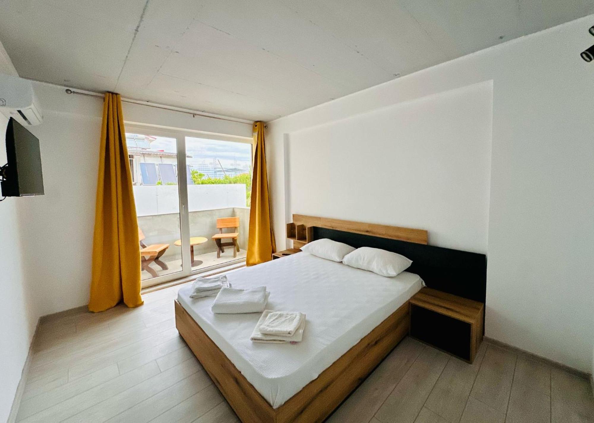Hotel Casa Bucuria à Costinesti Extérieur photo